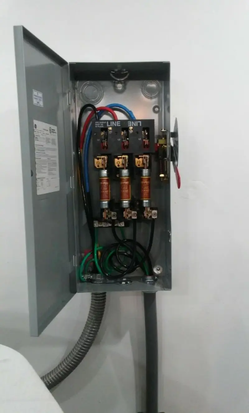 Three-phase disconnect switch installed for Electrical Wiring & Rewiring in Ridgeland